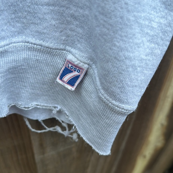 Vintage 90s LOGO 7 Gray Atlanta Braves Crewneck Sweater Size Large - Picture 3 of 15